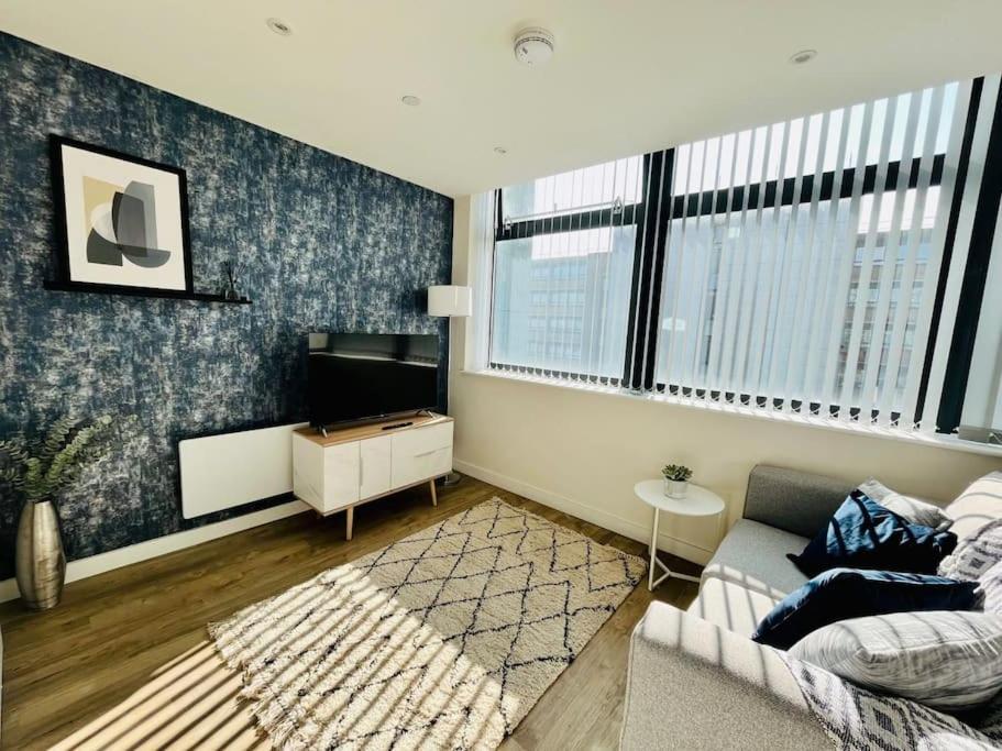 Stunning One Bedroom Apartment In Old Trafford Manchester Exterior photo
